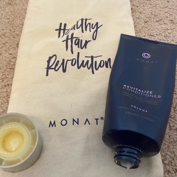 💜MONAT - Picture 2 of 2